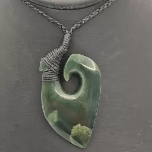 Matau- Large Classic Bound NT Kawakawa