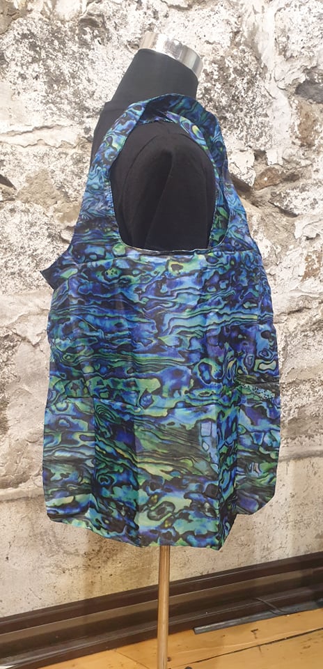DQ fold out bag - Image 6